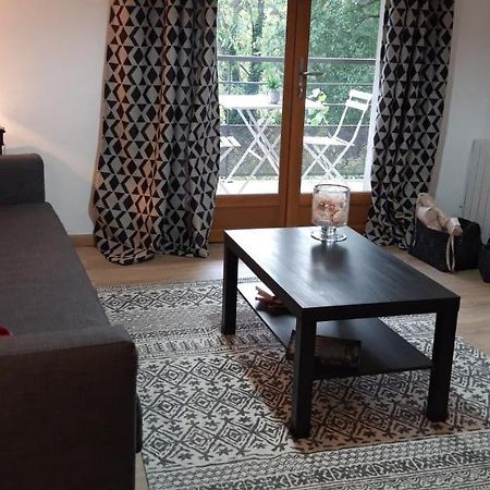Apartament Simplicite Et Confort En Luberon Ménerbes Zewnętrze zdjęcie